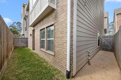 1216 Murrayhill Drive, Houston, TX 77043 - Photo 27
