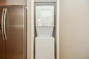 3150 Walnut Bend Ln, Houston, TX 77042 - Photo 15