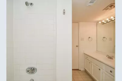 3150 Walnut Bend Lane #502, Houston, TX 77042 - Photo 23