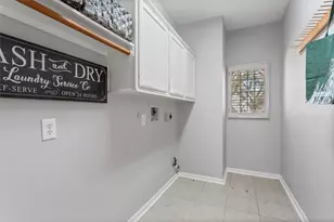 4011 W Pine Brook Way, Houston, TX 77059 - Photo 37
