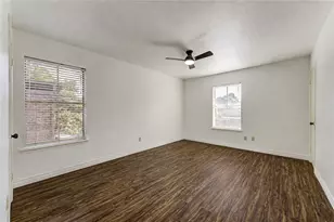 830 Threadneedle St, Houston, TX 77079 - Photo 13