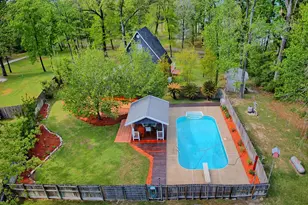 670 Cedar Crest Cir, Hemphill, TX 75948 - Photo 23