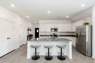 9919 Summer Peony Ct, Baytown, TX 77521 - Photo 9