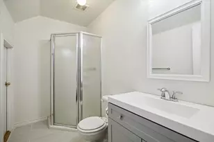 5747 Longmont Ln, Houston, TX 77057 - Photo 17