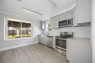 12415 Ridgelow Ln, Houston, TX 77070 - Photo 11