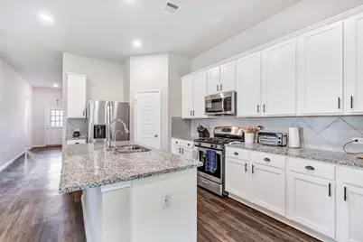 19242 Red Cascade Court, Tomball, TX 77377 - Photo 5