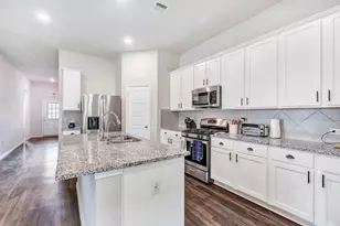 19242 Red Cascade Ct, Tomball, TX 77377 - Photo 5