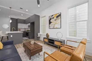 1805 Emir St, Houston, TX 77009 - Photo 3