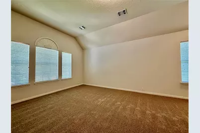 7426 Maple Run Drive, Sugar Land, TX 77479 - Photo 11