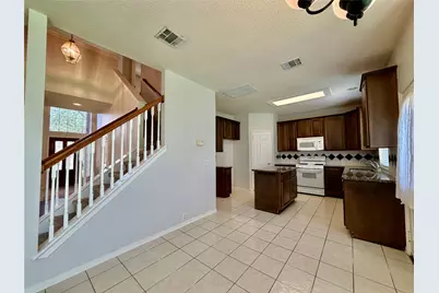 7426 Maple Run Drive, Sugar Land, TX 77479 - Photo 7