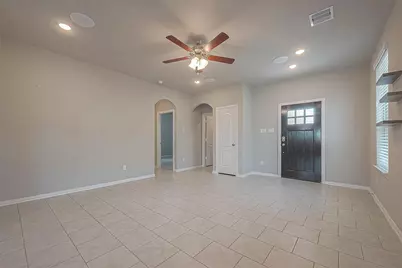 7446 French Quarter Court, Fulshear, TX 77441 - Photo 5