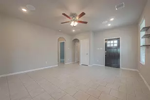 7446 French Quarter Ct, Fulshear, TX 77441 - Photo 5