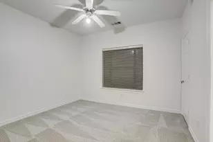 2410 Sawgrass Ct, League City, TX 77573 - Photo 35