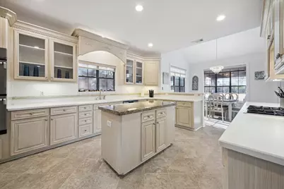 2410 Sawgrass Court, League City, TX 77573 - Photo 21