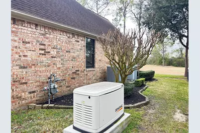 2410 Sawgrass Court, League City, TX 77573 - Photo 41