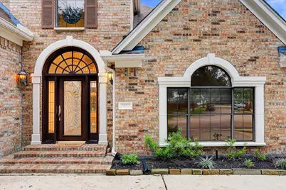 2410 Sawgrass Court, League City, TX 77573 - Photo 7