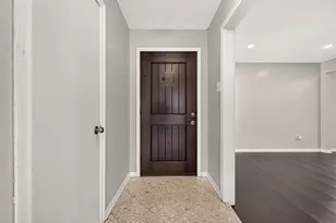 11406 High Star Dr, Houston, TX 77072 - Photo 5