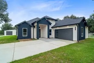2062 White Doe Court, Cleveland, TX 77328 - Photo 9