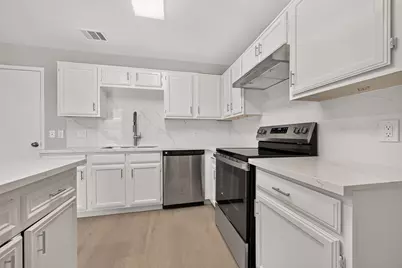 2515 Old Fort Road, Sugar Land, TX 77479 - Photo 15