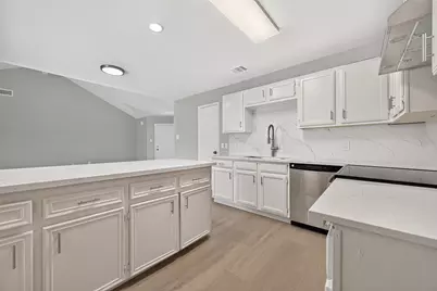 2515 Old Fort Road, Sugar Land, TX 77479 - Photo 15