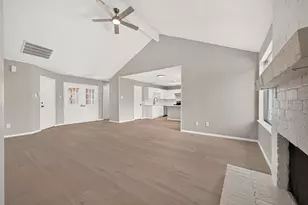 2515 Old Fort Rd, Sugar Land, TX 77479 - Photo 7