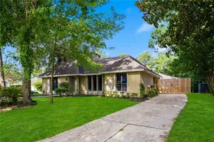 3811 Honey Brook Dr, Houston, TX 77345 - Photo 27