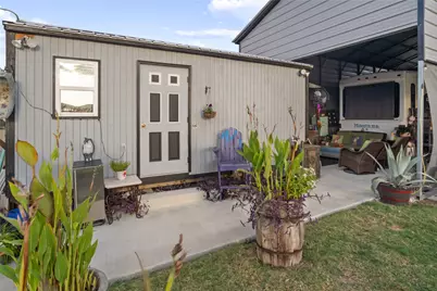 1129 Prides Lane, Crystal Beach, TX 77650 - Photo 31