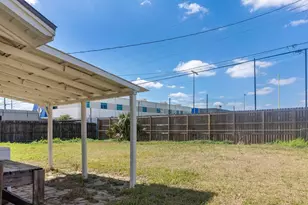 665 Parson Dr, Beaumont, TX 77706 - Photo 17