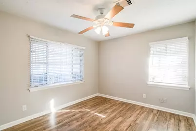 10201 Homestead Road, Houston, TX 77016 - Photo 23