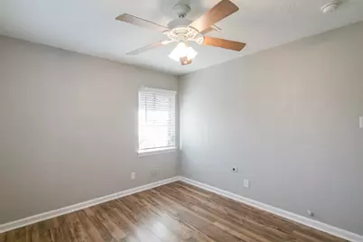 10201 Homestead Road, Houston, TX 77016 - Photo 27