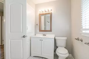10201 Homestead Rd, Houston, TX 77016 - Photo 17