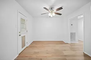 6114 Rollingbrook Dr, Houston, TX 77096 - Photo 19