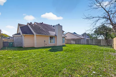 11406 Caesar Drive, Houston, TX 77477 - Photo 27