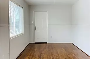 2303 Blodgett St, Houston, TX 77004 - Photo 7