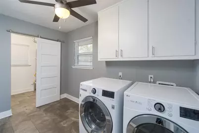 8326 Hazen Street, Houston, TX 77036 - Photo 9