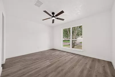 13722 New Village Lane, Sugar Land, TX 77498 - Photo 19