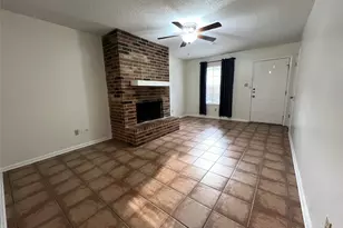 3008 Manor Ln, Huntsville, TX 77340 - Photo 3