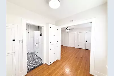 1126 Berthea Street #16, Houston, TX 77006 - Photo 7