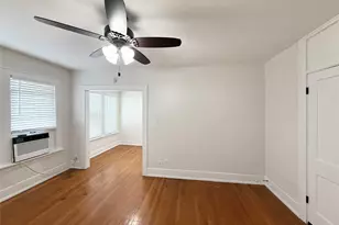 1126 Berthea St, Houston, TX 77006 - Photo 3