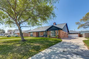 2406 Shelia St, Pearland, TX 77581 - Photo 1