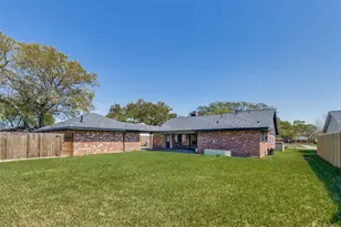 2406 Shelia St, Pearland, TX 77581 - Photo 25