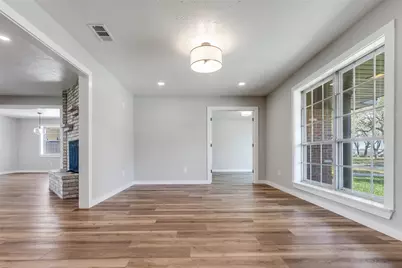 2406 Shelia Street, Pearland, TX 77581 - Photo 5