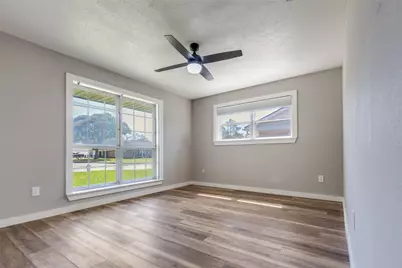 2406 Shelia Street, Pearland, TX 77581 - Photo 15