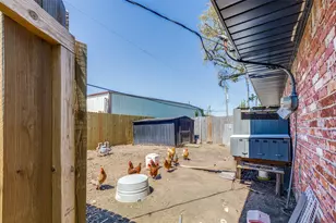 2406 Shelia St, Pearland, TX 77581 - Photo 23