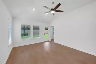 21462 Jacaranda Blossom Wy, Tomball, TX 77377 - Photo 21