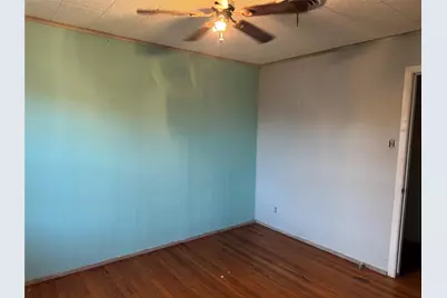 7923 Bayside Boulevard, Beach City, TX 77523 - Photo 13