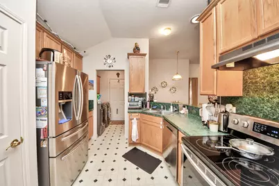 1611 Bob White Street, Brookshire, TX 77423 - Photo 5