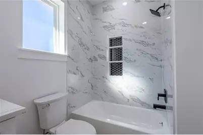 352 County Road 6490, Dayton, TX 77535 - Photo 23