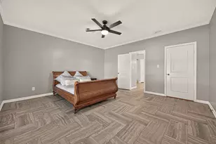 619 Flaghoist Ln, Houston, TX 77079 - Photo 39