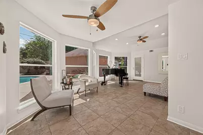 619 Flaghoist Lane, Houston, TX 77079 - Photo 9